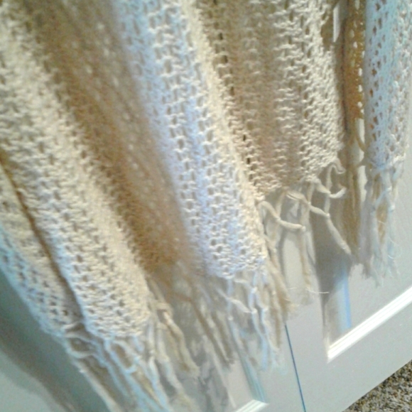 Bohemian Crocheted Cardigan Open Front Stunning Eggshell FINAL SALE - Picture 4 of 15